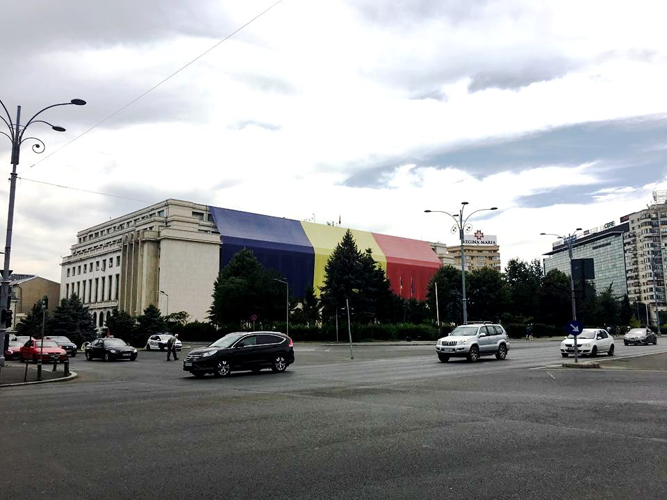 40438563_528000964319103_5481799637583003648_n